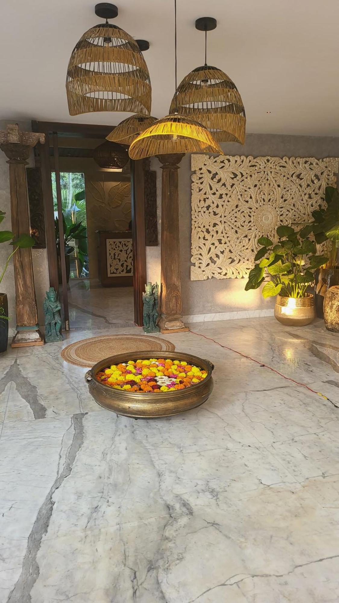 Nambiar Club Bellezea Hotel Kammasandra Buitenkant foto